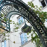 65-french Cancan St Denis Apartamento *